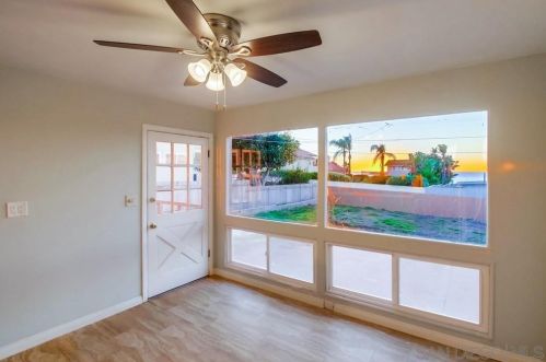 1078 Devonshire Dr, San Diego CA 92107-4038 exterior