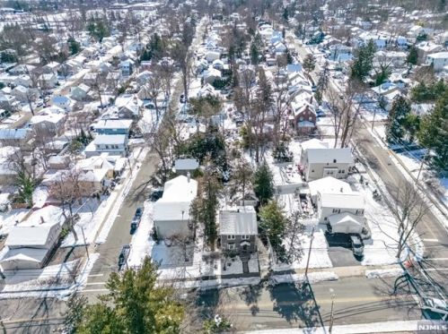 152 Madison Ave, Cresskill NJ 07626-1301 exterior