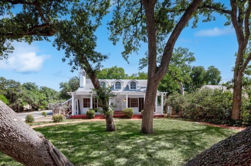 2612 Bridle Path, Austin TX  78703-3214 exterior