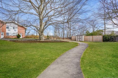 208 Flax Hill Rd, Norwalk CT 06854-2899 exterior