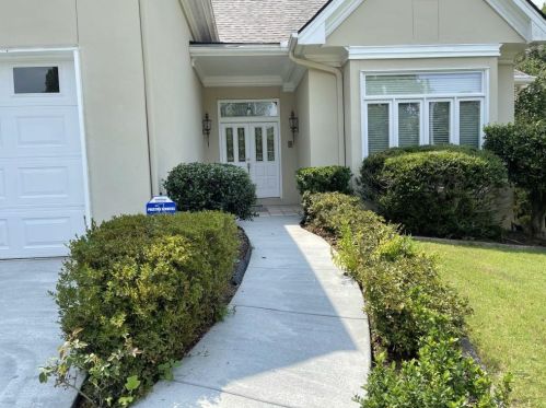 5862 Mitchell Rd, Atlanta, GA 30328-4814