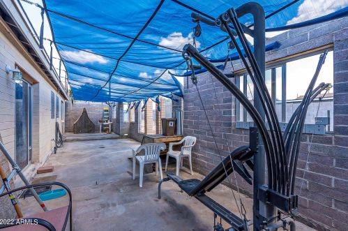 4741 Burgess Ln, Phoenix AZ  85042-5327 exterior