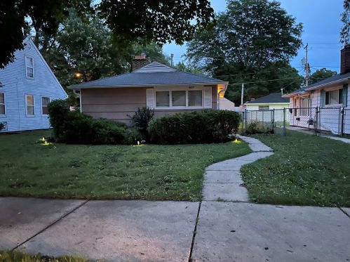 6032 39, Milwaukee WI 53221-4539 exterior