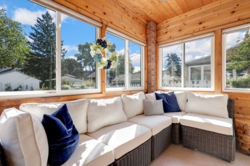 716 Cornelia St, Joliet IL exterior