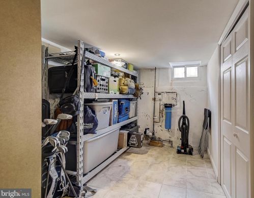 1820 Manton St, Philadelphia PA  19146-2923 exterior