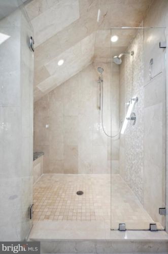 327 Highland Rd, Pottstown PA  19464-4407 exterior