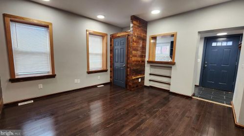 1912 19th St, Philadelphia PA  19145-2812 exterior