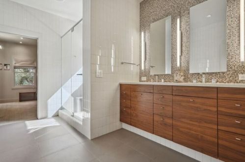 1167 Kendrick Rd, Atlanta GA 30319-2822 exterior