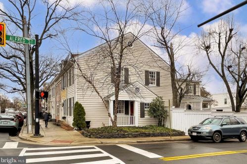 826 Duke St, Alexandria VA  22314-3624 exterior