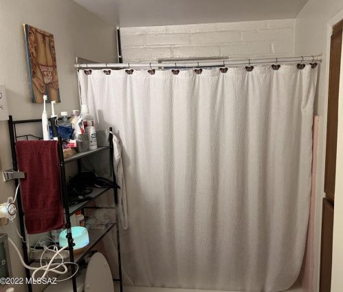 3241 Monte Vis Dr, Tucson AZ 85712-1630 exterior