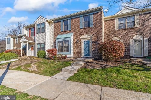 4 Drewes Ct, Trenton, NJ 08648-2632