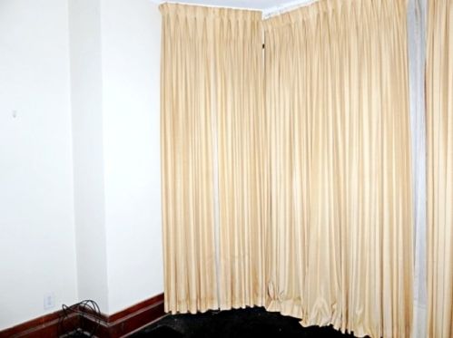 4417 Gladys Ave, Chicago IL 60624-2620 exterior