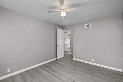 4303 Melba Ave, Saint Louis MO 63121-3114 exterior