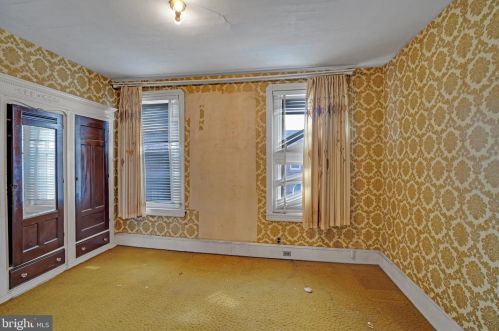 2316 17 St, Philadelphia PA 19132-4405 exterior