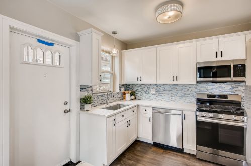 1100 102 St, Chicago IL 60643-2027 exterior