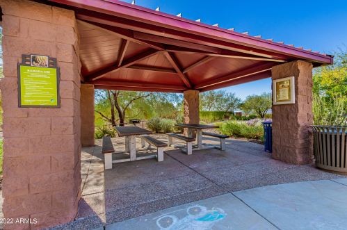 4433 Cottontail Rd, Phoenix AZ  85086-1447 exterior