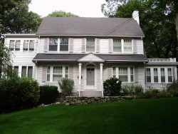 28 Ridge Rd, Newton, MA 02468-1819