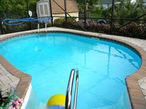 2066 50th Ter, Naples, FL 34116-6228