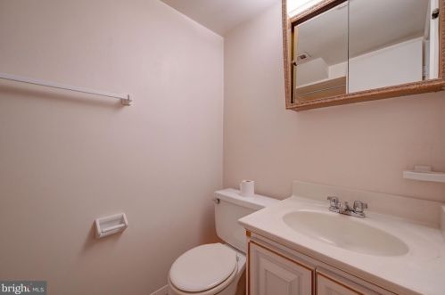 601 Windmill Ln, Silver Spring MD 20905-5673 exterior