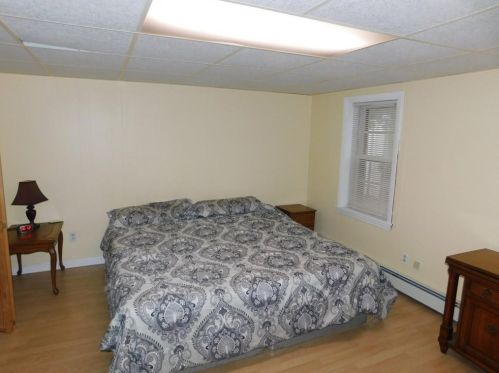 3 Columbus Ave, Providence RI 02911-2442 exterior