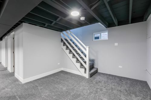 4824 Lawler Ave, Chicago IL 60638-5728 exterior