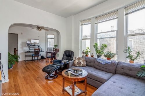 3319 Belden Ave, Chicago IL 60647-2509 exterior