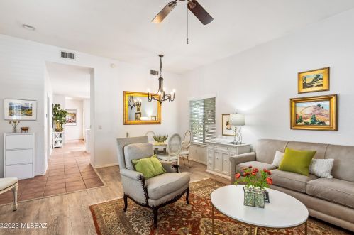 5245 Civano Blvd, Tucson AZ  85747-5744 exterior