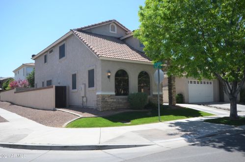 1851 Ellis St, Phoenix AZ  85042-6858 exterior