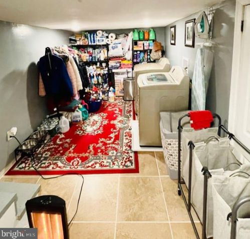 123 51 St, Philadelphia PA 19139-2726 exterior