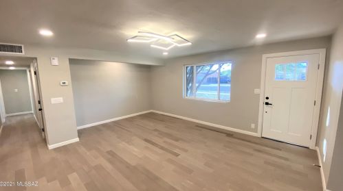 5754 18th St, Tucson AZ  85711-5106 exterior