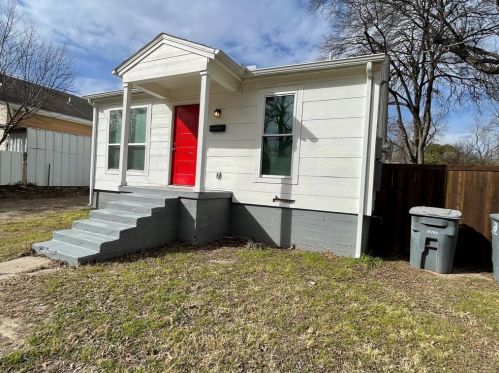 1411 Adelaide Dr, Dallas TX  75216-6915 exterior