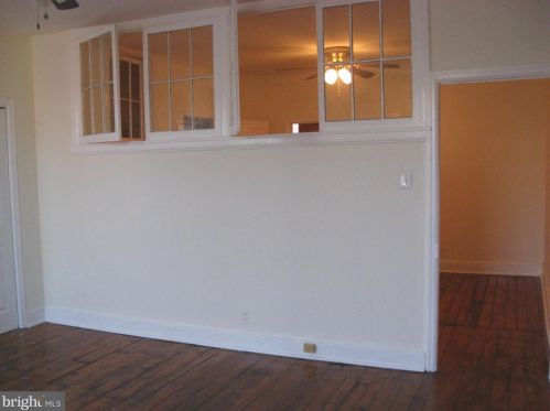 802 2nd St, Philadelphia PA 19122-3324 exterior