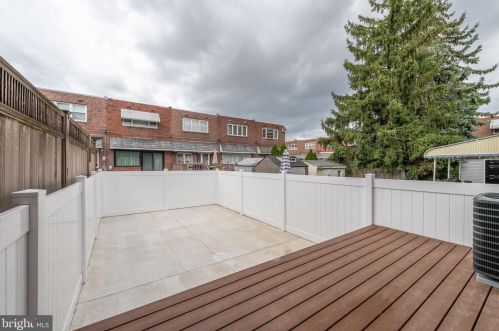 3172 18 St, Philadelphia PA 19145-5412 exterior