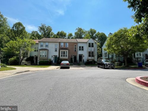 8017 Branch Wood Ct, Ellicott, MD 21043-6937