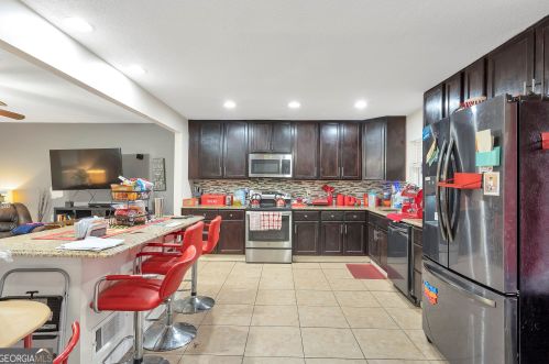 6420 Cedarhurst Trl, Atlanta GA 30349-4416 exterior