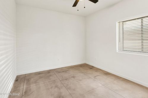 930 8th Ave, Tucson AZ  85701-3014 exterior