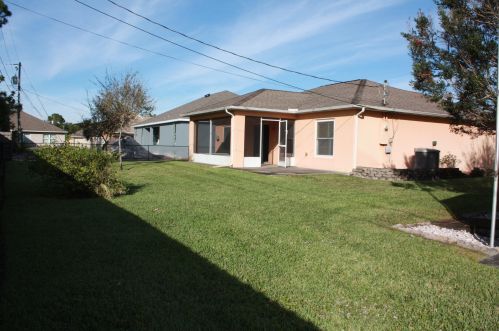 1146 Kalevala Dr, Fort Pierce FL 34953-6810 exterior