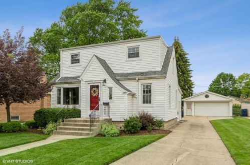 2824 100th Pl, Chicago, IL 60805-3535