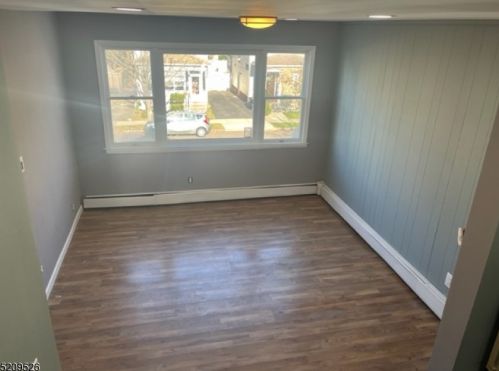 512 Hamilton St, Rahway NJ 07065-3317 exterior