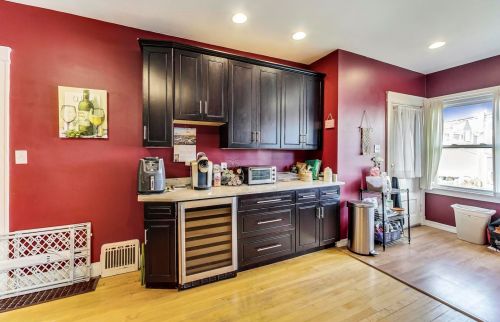 3831 Central Park Ave, Chicago IL 60618-4102 exterior