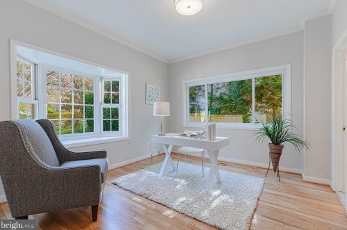 1515 Highwood Dr, Mc Lean VA  22101-5800 exterior