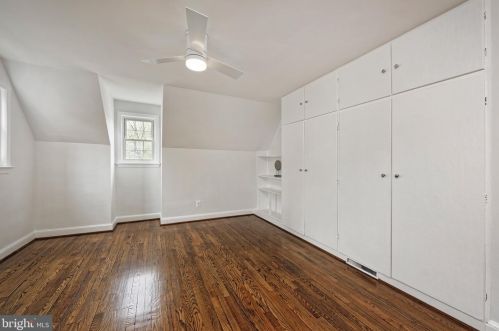 902 Commonwealth Ave, Alexandria VA exterior