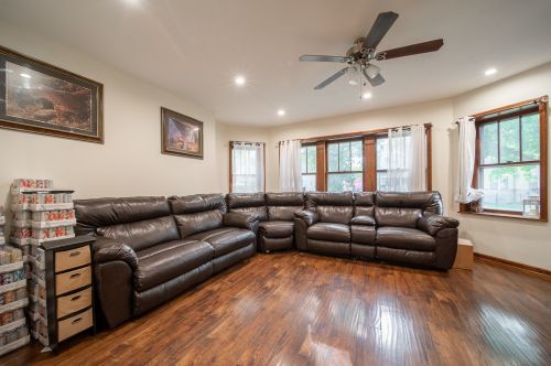 4453 Kildare Ave, Chicago IL 60652-3127 exterior