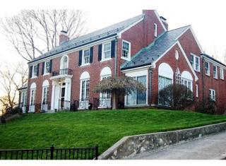 346 Gaskill St, Woonsocket RI  02895-1016 exterior