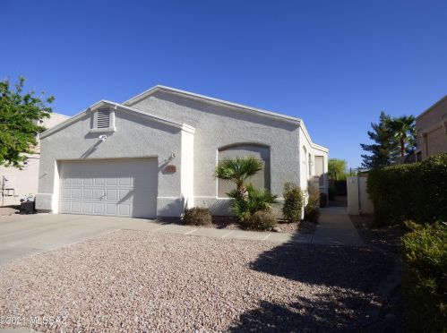 10221 Calle Estrella Polar, Tucson AZ  85747-5189 exterior