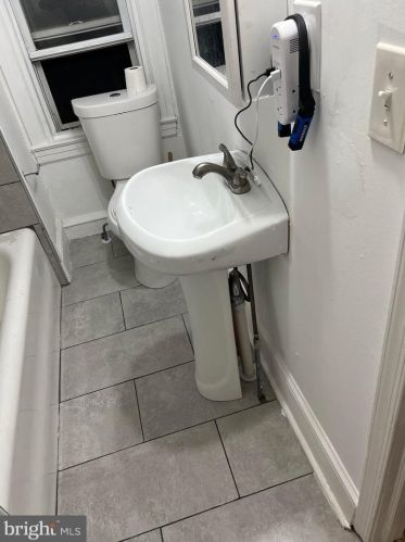 314 Friendship St, Philadelphia PA  19111-3906 exterior