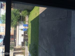 8827 Dante Ave, Chicago IL  60619-7171 exterior