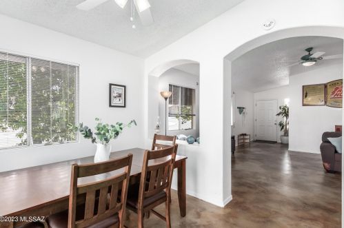 8845 Apple Tree Dr, Tucson AZ  85730-4660 exterior