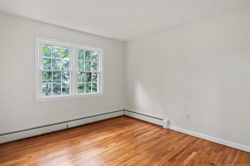 46 Adams Ave, Norwalk CT 06851-2801 exterior