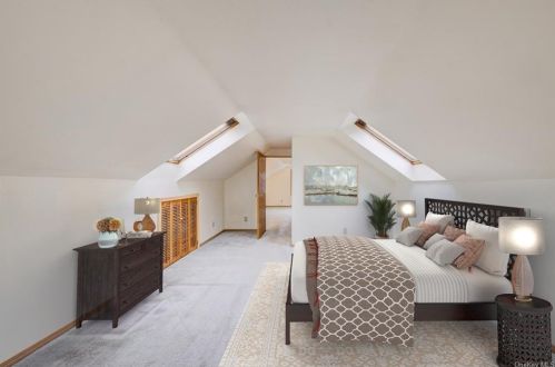 306 Spackenkill Rd, Poughkeepsie NY 12603-5318 exterior